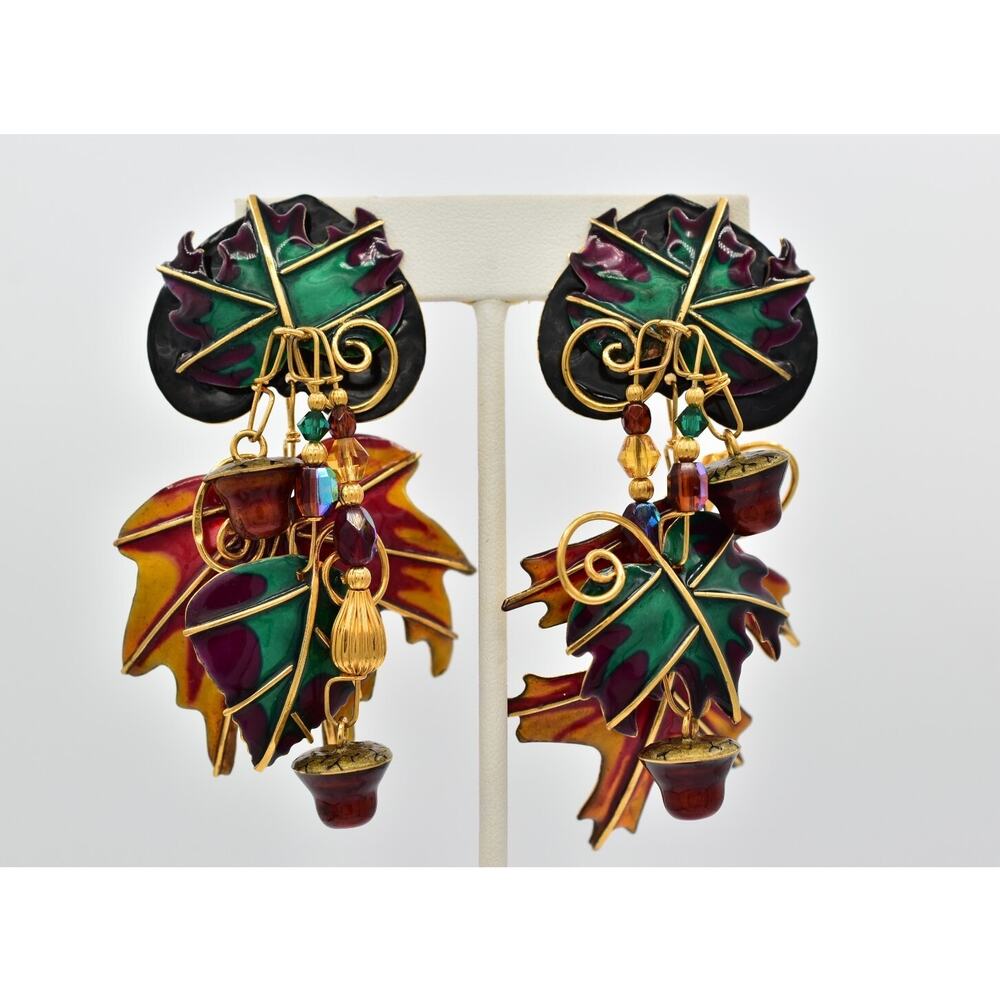 Lunch at The Ritz Vintage Leaf Clip On Earrings Autumn Fall Chunky Signed Bin7